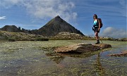 07 Al Laghetto del Passo di Val Vegia (2164 m)